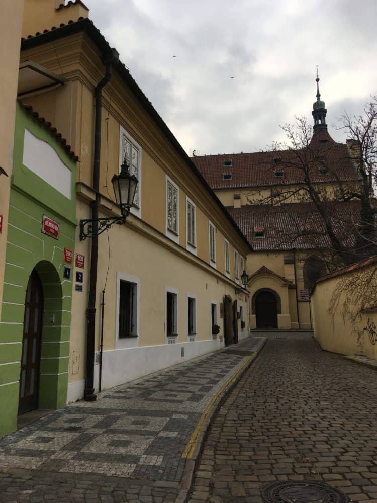 Nejmenší dům v Praze