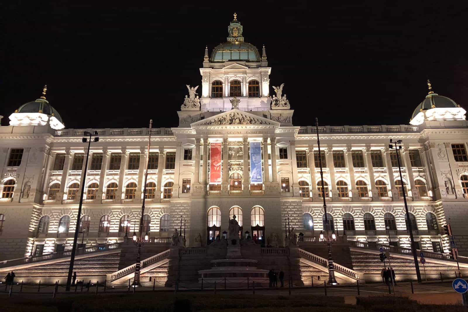 Jak se jmenuje muzeum v Praze?