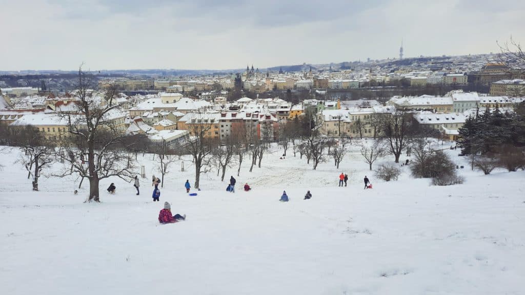 Kam s dětmi v Praze: Kam jít s dětmi bobovat v Praze