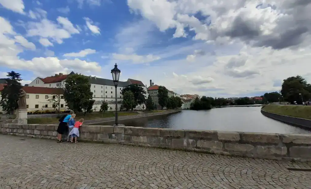 Nejstarší most v ČR - Kamenný most v písku
