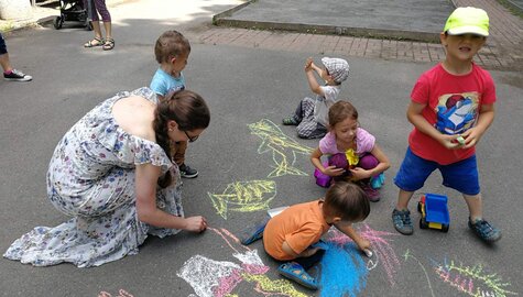 Pojďte si hrát s knihovnicí do parku